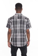 Load image into Gallery viewer, Weiv Men's Casual Short Sleeve Checker Shirts